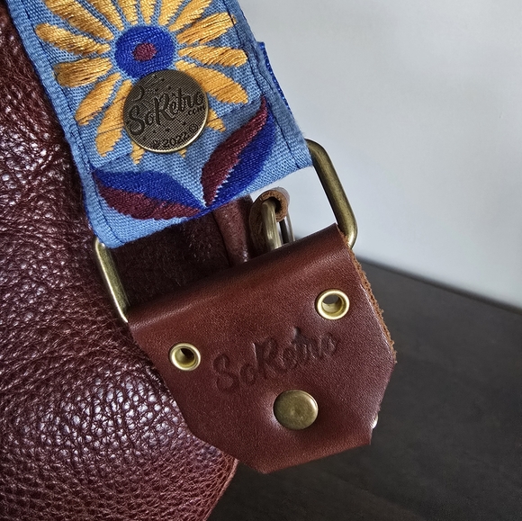 Portland Leather Good Circle Bag, Wallet and SoRetro Strap - Picture 4 of 7